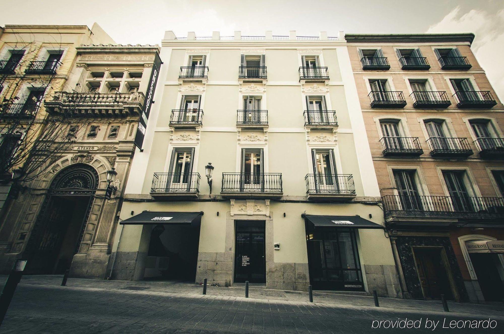 One Shot Prado Madrid